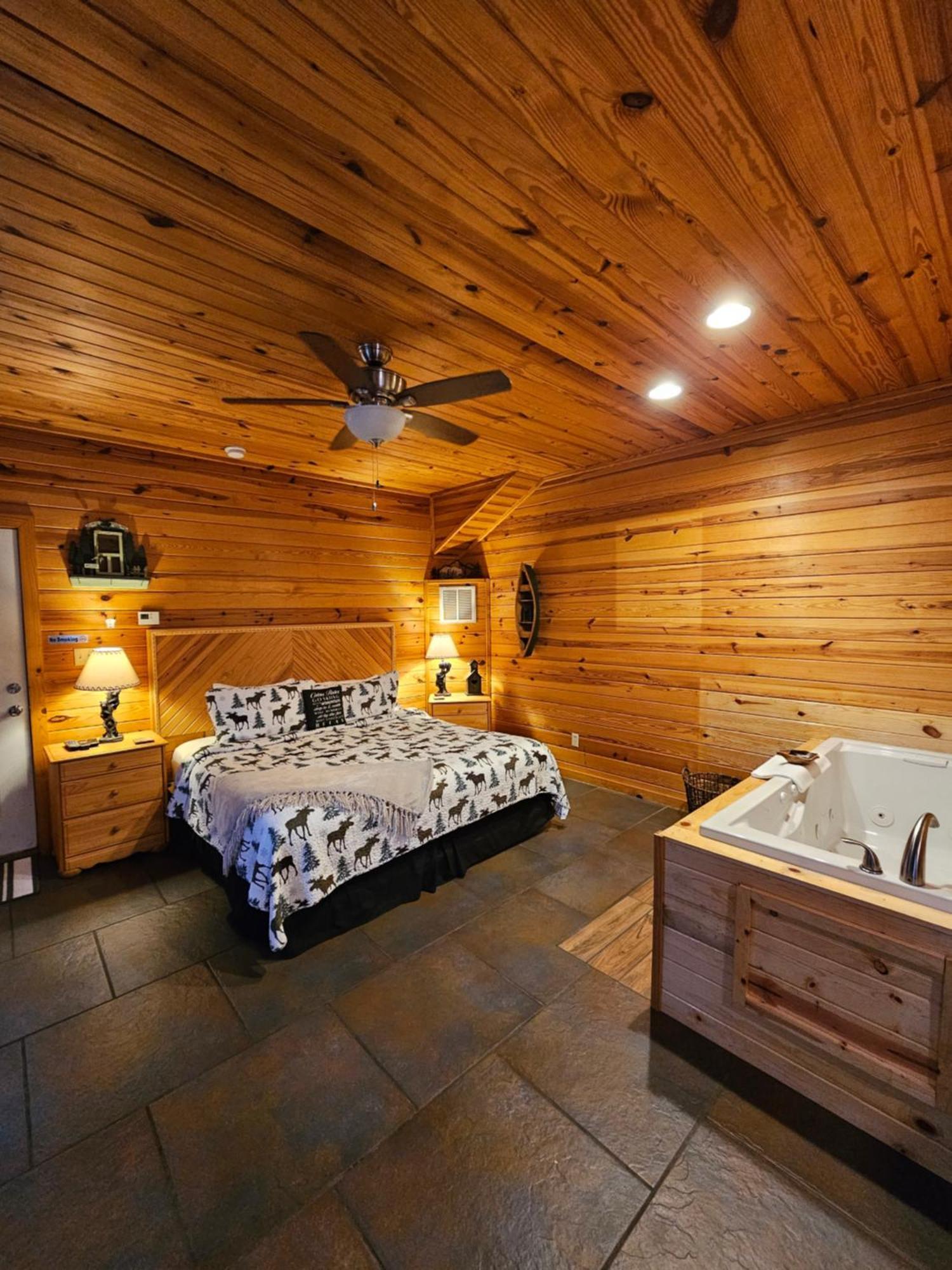 5 Min To Beaver Lake-King Bed-Fire Pit-Jetted Tub #1 Eureka Springs Exteriör bild